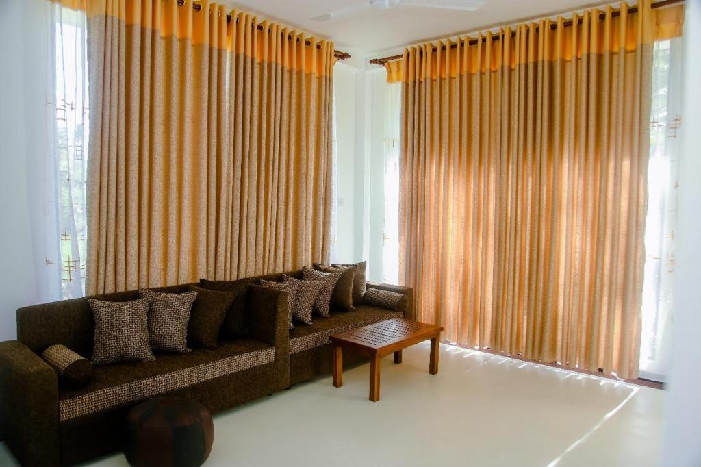 Aparthotel The Glade Weligama Esterno foto
