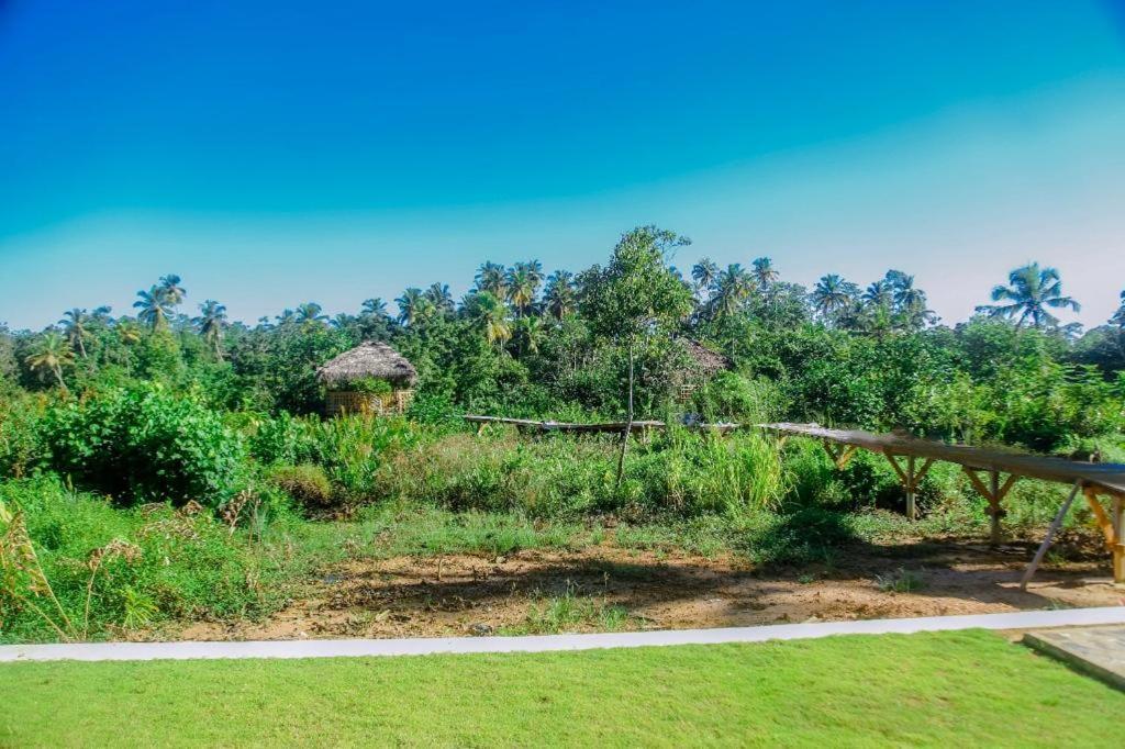 Aparthotel The Glade Weligama Esterno foto